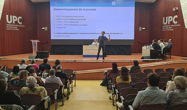 La jornada de presentació dels projectes Galàxia Aprenentatge va tenir lloc a l'Auditori del Vèrtex